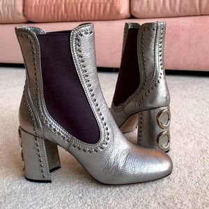 MIU MIU NEW IN BOX Metallic Silver Boots sz 9 INCREDIBLE